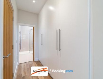 Two Bedroom Apartment At Buonomo Stays Short Lets & Serviced Accommodation close to Wimbledon Tennis Courts 3
