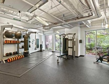 Placemakr Dupont Circle 4