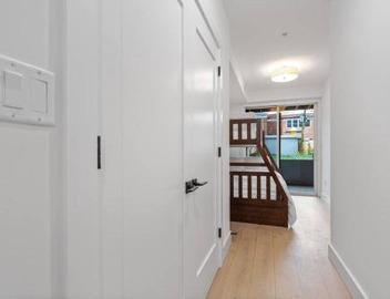 Capitol View1 Charming Oasis in DC near Metro with Fenced Backyard Free Parking and WIFI 4