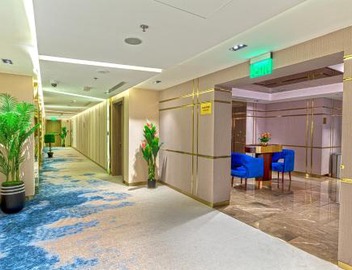Green Park Hotel 5