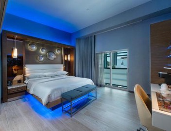 Shade Hotel Manhattan Beach 2
