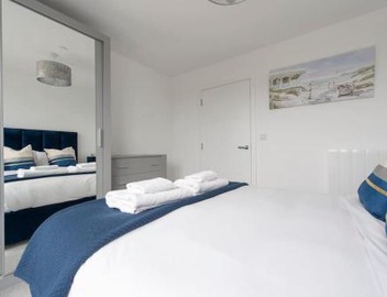 Finsbury Park Penthouse: Luxe City Living 2