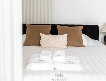 Molly House-Nanjing West Road Townhouse near subway,Two room types,Near People's Square,Jing'an Temple 5