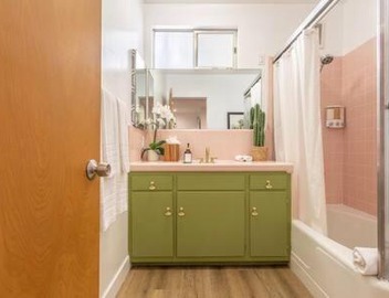 Mid Century 1BR Apt w Patio Near LAX Playa Vista Beach 4