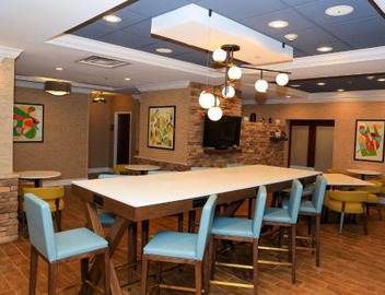 Hampton Inn Atlanta-Canton 2