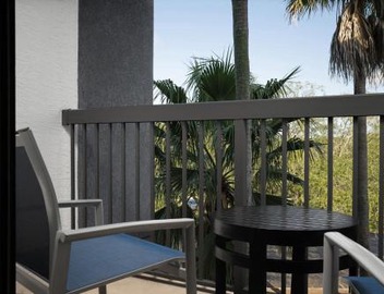 Courtyard by Marriott Orlando East/UCF Area 2