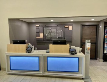 Holiday Inn Express & Suites Sulphur - Lake Charles by IHG 5