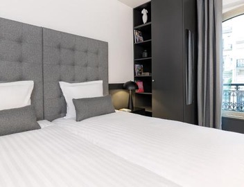 LivinParis - Luxury AC 3 Bedrooms Opera III 2