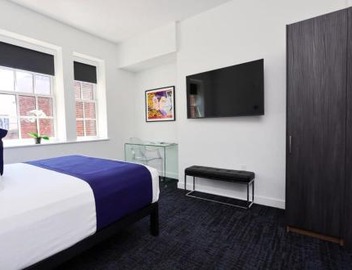 Stylish Studio in Historic Boston - Unit #406 2