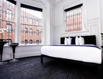 Luxurious Studio in the Heart of Boston 3