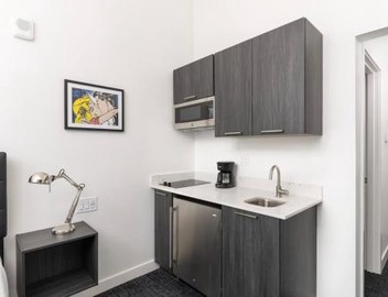 Stylish Studio in Historic Boston 3