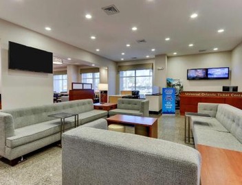 Drury Inn & Suites Orlando near Universal Orlando Resort 3