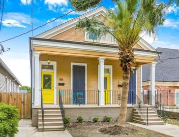 5Bed StreetCar Retreat w Outdoor Entertaining 2