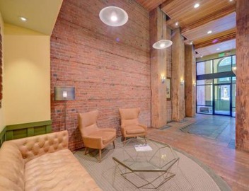 103 Belltown Modern and Bright in the Heart of Belltown Queen Bed 3