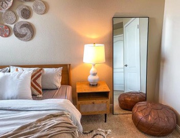Sunny 1BDR centrally located in Marina del Rey 4