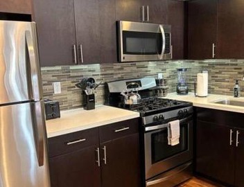Downtown LA - Mamba Suite - Free Indoor Parking! 3