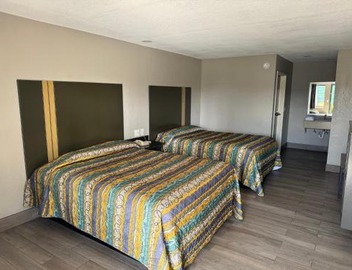 Nola Inn & Suites 4