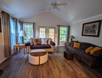 HOUSE-Pools-15 Mins to Beach-Central Location Mid-Strand 2