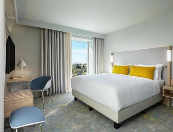 Courtyard by Marriott Paris Charles de Gaulle Central Airport 2