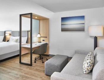 SpringHill Suites by Marriott Jacksonville Beach Oceanfront 2