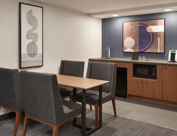 Courtyard by Marriott Toronto Mississauga/Meadowvale 2