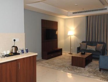Level Nine Hotel 2