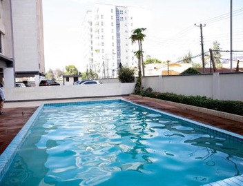 Luxurious-2 bedroom apartment with a swimming pool in Kilimani Nairobi 4