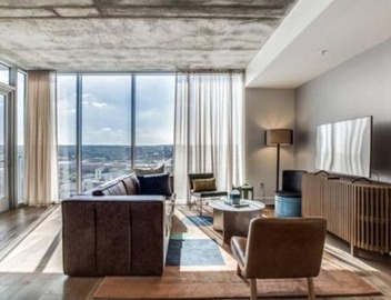 2 BR Lux Panoramic View - Rainey 2
