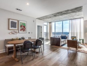 2 BR Lux Panoramic View - Rainey 3