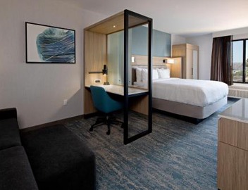 SpringHill Suites by Marriott Valencia 4