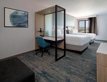 SpringHill Suites by Marriott Valencia 5