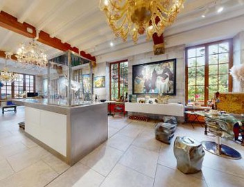 Besharat Gallery & Museum 4