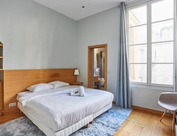 Apartment Ile Saint Louis by Studio prestige 4