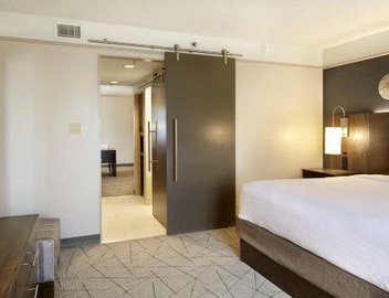 Embassy Suites by Hilton Atlanta Galleria 2