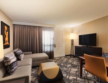 Embassy Suites by Hilton San Francisco Airport Oyster Point 3