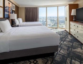 Embassy Suites by Hilton San Francisco Airport Oyster Point 4