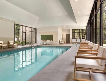 DoubleTree by Hilton Hotel Toronto Airport West 2