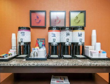 Hampton Inn Metairie 5