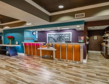 Hampton Inn San Francisco Airport 3