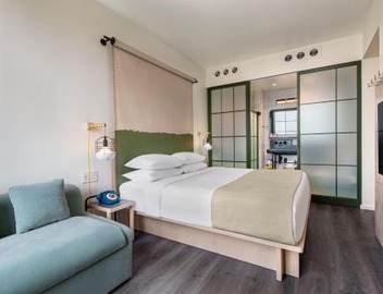 Moxy NYC Chelsea 5