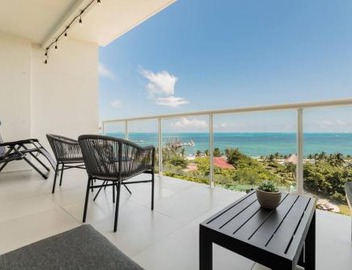 BLUE DREAM Beachfront 2 BDR by Casa Paraiso 3