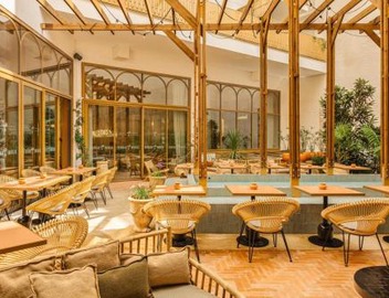 Bloom House Hôtel & SPA 3