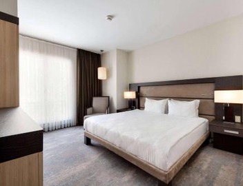 Ramada Plaza By Wyndham Istanbul City Center 2
