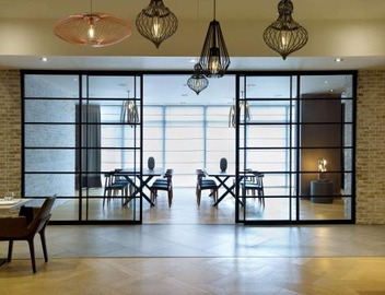 Hilton Garden Inn Toronto Airport 2