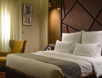 Redwaves Hotel 2