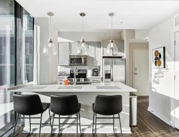 Piedmont Park 1 bdrm 4