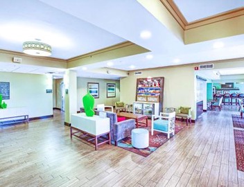 Hampton Inn Slidell 5