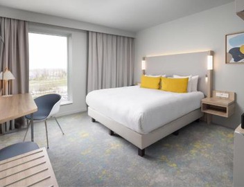 Courtyard by Marriott Paris Charles de Gaulle Central Airport 3