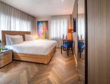 Jacob Shenkin Hotel 3