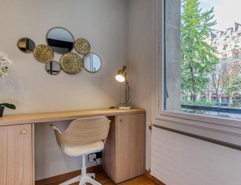 Montaigne Executive Suite 3